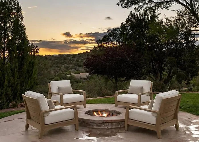 Holiday home Early Bookings Desert Sanctuary With Full